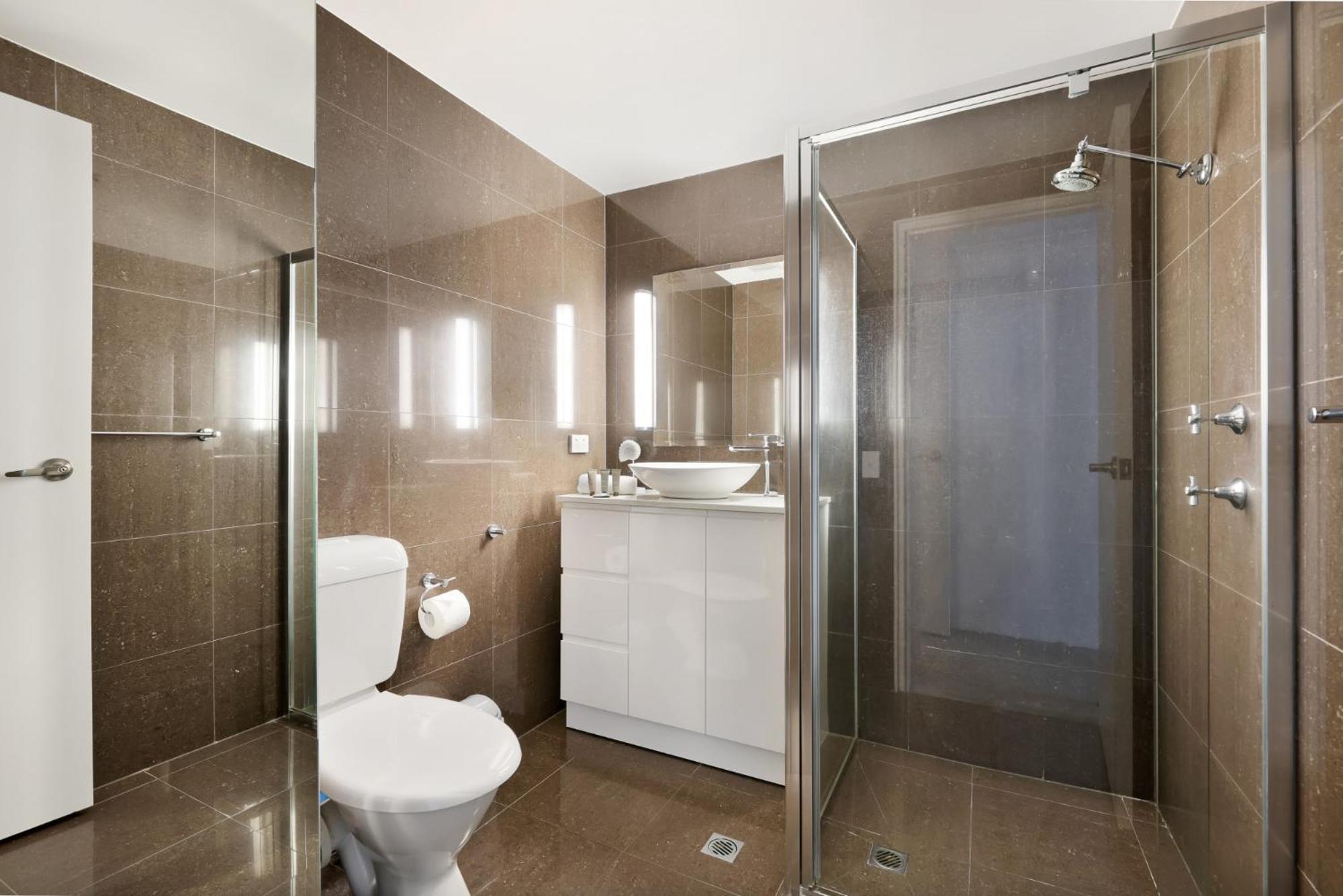 Apartment Ocean View 2-bed With Pool, Tennis Court & Bbq *
